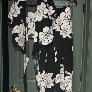 Black and White Floral 2 piece Set